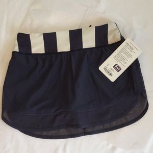 NWT Lululemon hotty hot skirt size 2 New